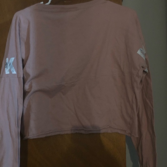 VS pink cropped long sleeve - Picture 2 of 4